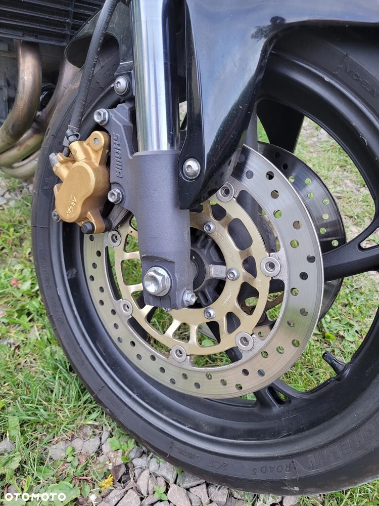 Honda Hornet - 16