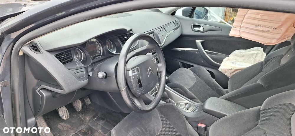 Citroen c5 iii 2,0 hdi 140 km alternator - 5