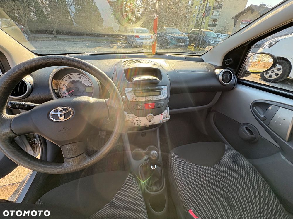 Toyota Aygo 1.0 VVT-i Luna A/C - 24
