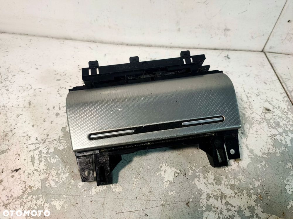 popielniczka audi a4 b7 b6 8e0857951f rybia łuska