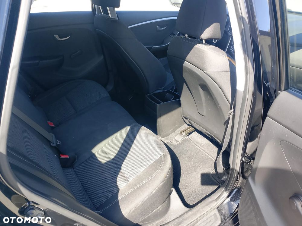 Hyundai i30 - 11