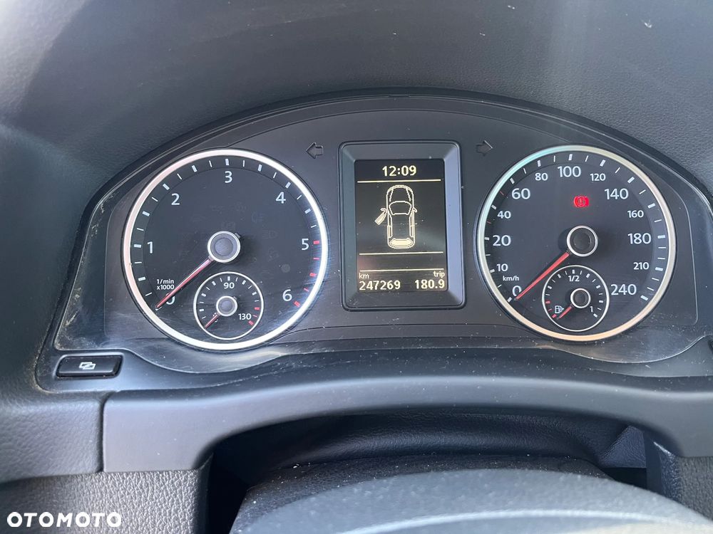 Volkswagen Tiguan 2.0 TDI DPF BlueMotion Technology Team - 11