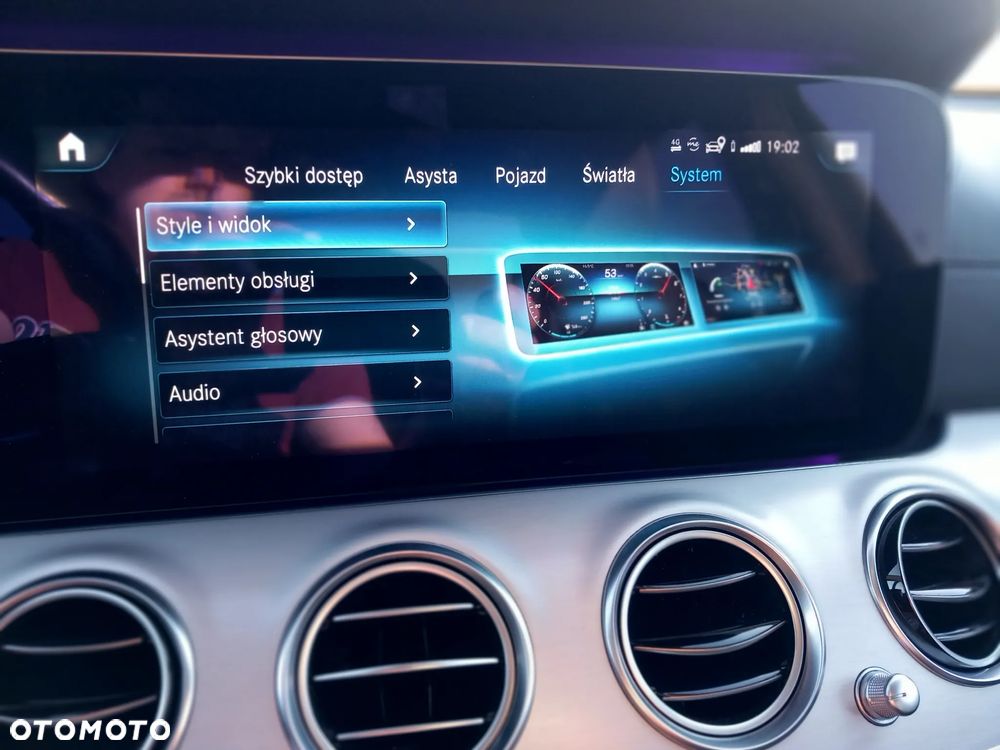 Mercedes-Benz Klasa E 220 d 4-Matic AMG - 17