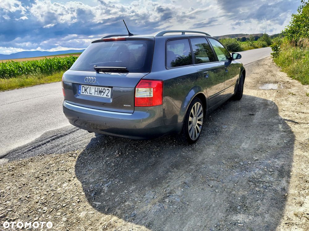 Audi A4 Avant 1.9 TDI Quattro - 4