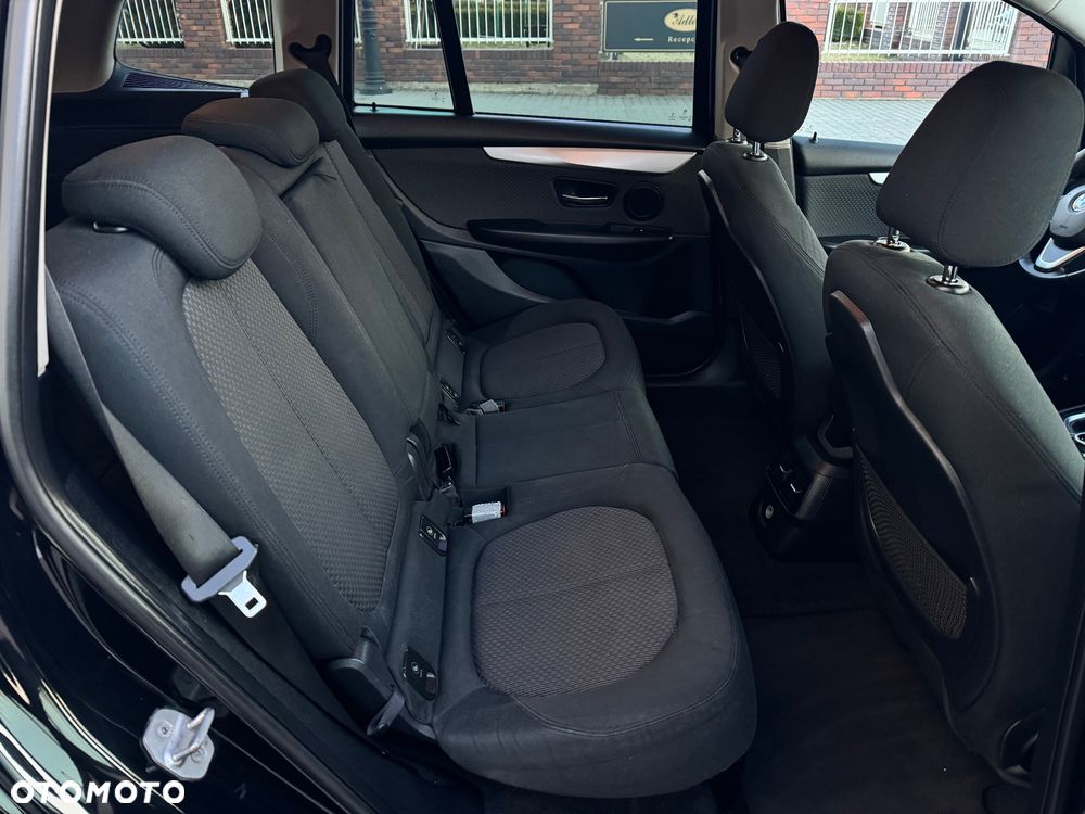 BMW Seria 2 216d GT Sport Line - 21
