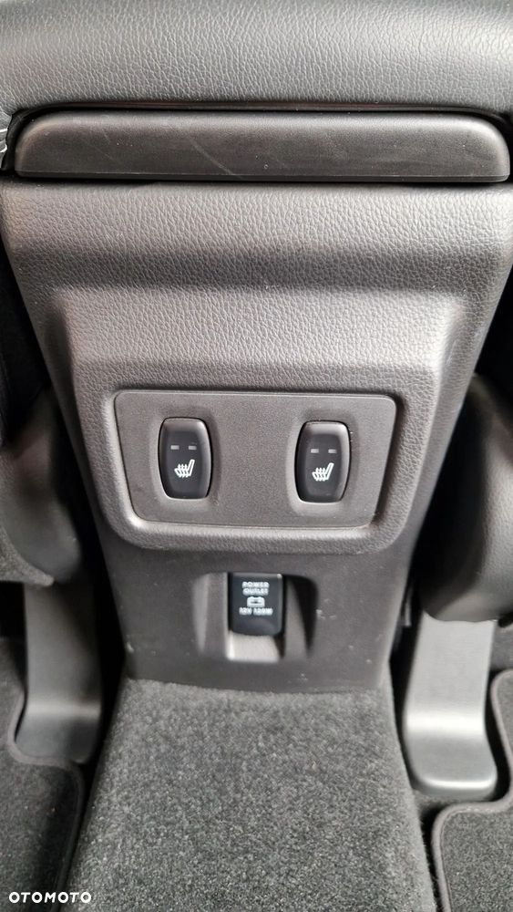 Mitsubishi Eclipse Cross - 31