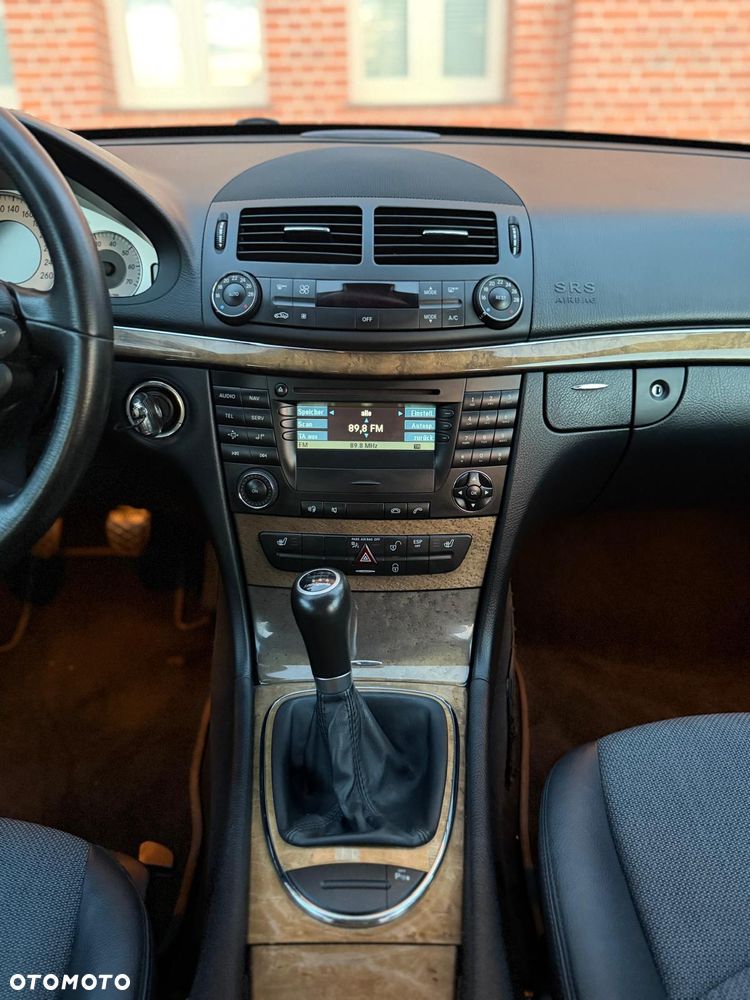 Mercedes-Benz Klasa E 200 Kompressor Avantgarde - 18