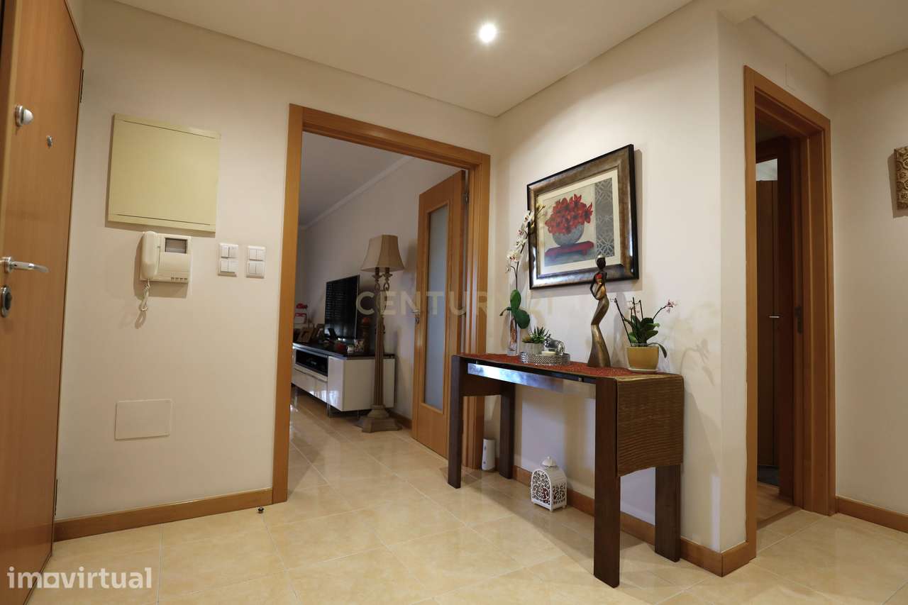 Apartamento T3  || Box 3 viaturas - Grande imagem: 5/46