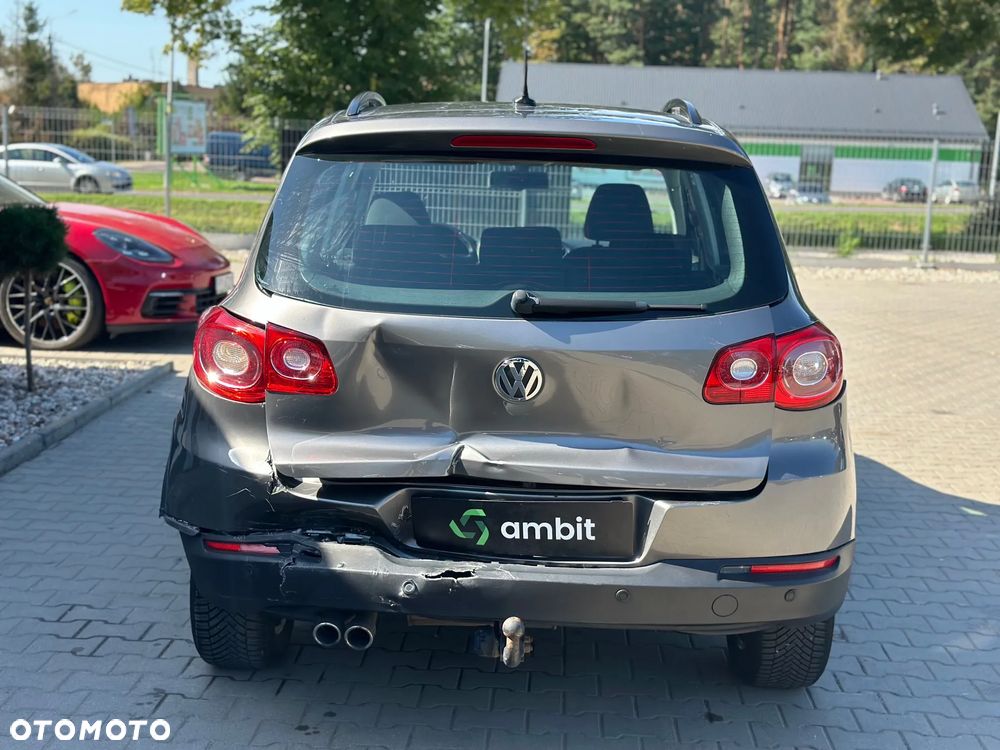 Volkswagen Tiguan - 6