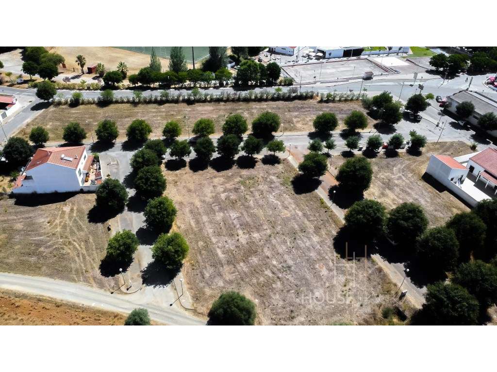 Lotes para construção no Baixo Alentejo - Alvito - Grande imagem: 3/14