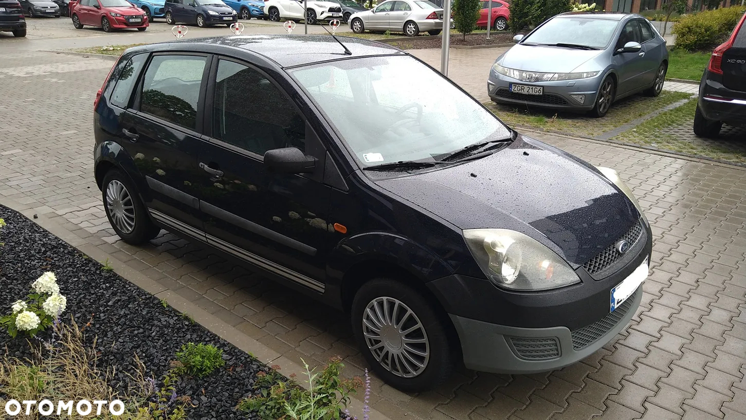 Ford Fiesta 1.3 - 2