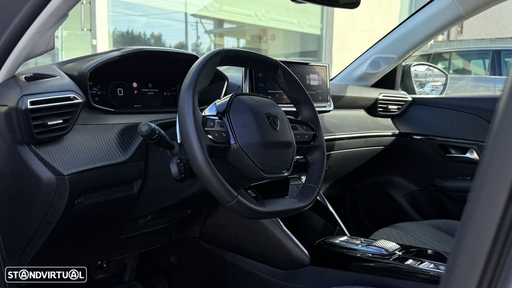 Peugeot 208 1.2 Hybrid Allure e-DCS6 - 13