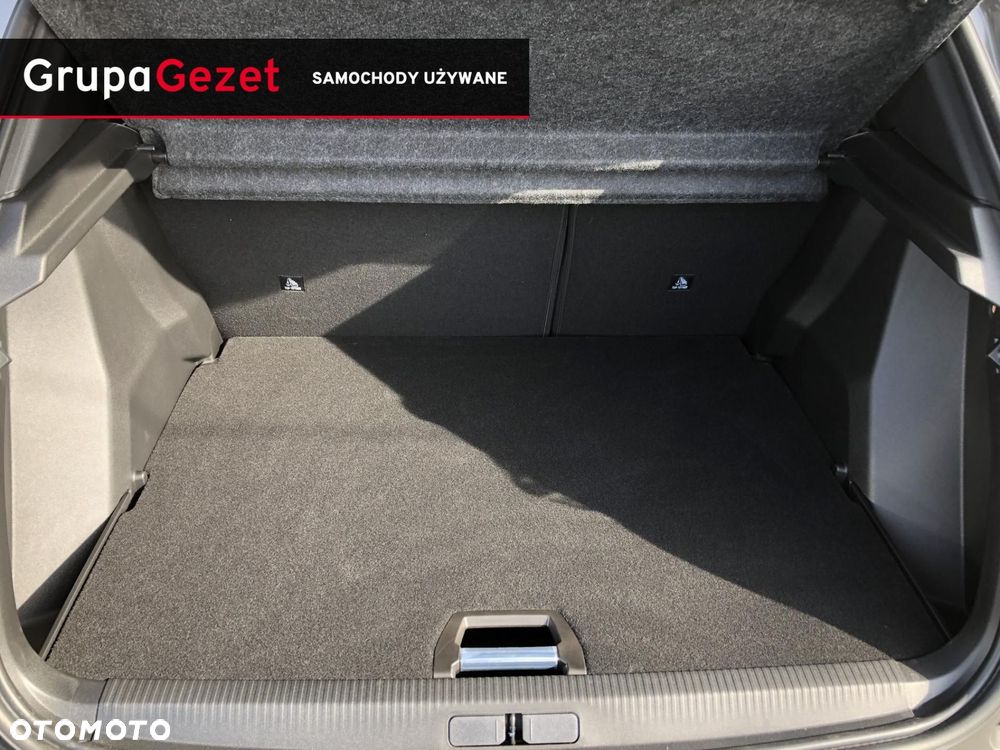 Peugeot 2008 - 24