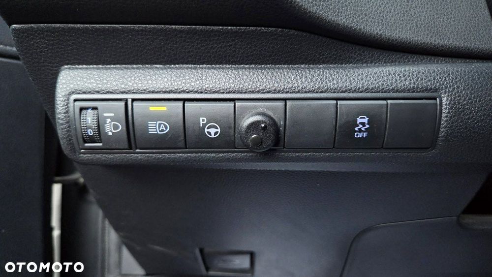 Toyota Corolla 1.8 Hybrid Comfort - 31