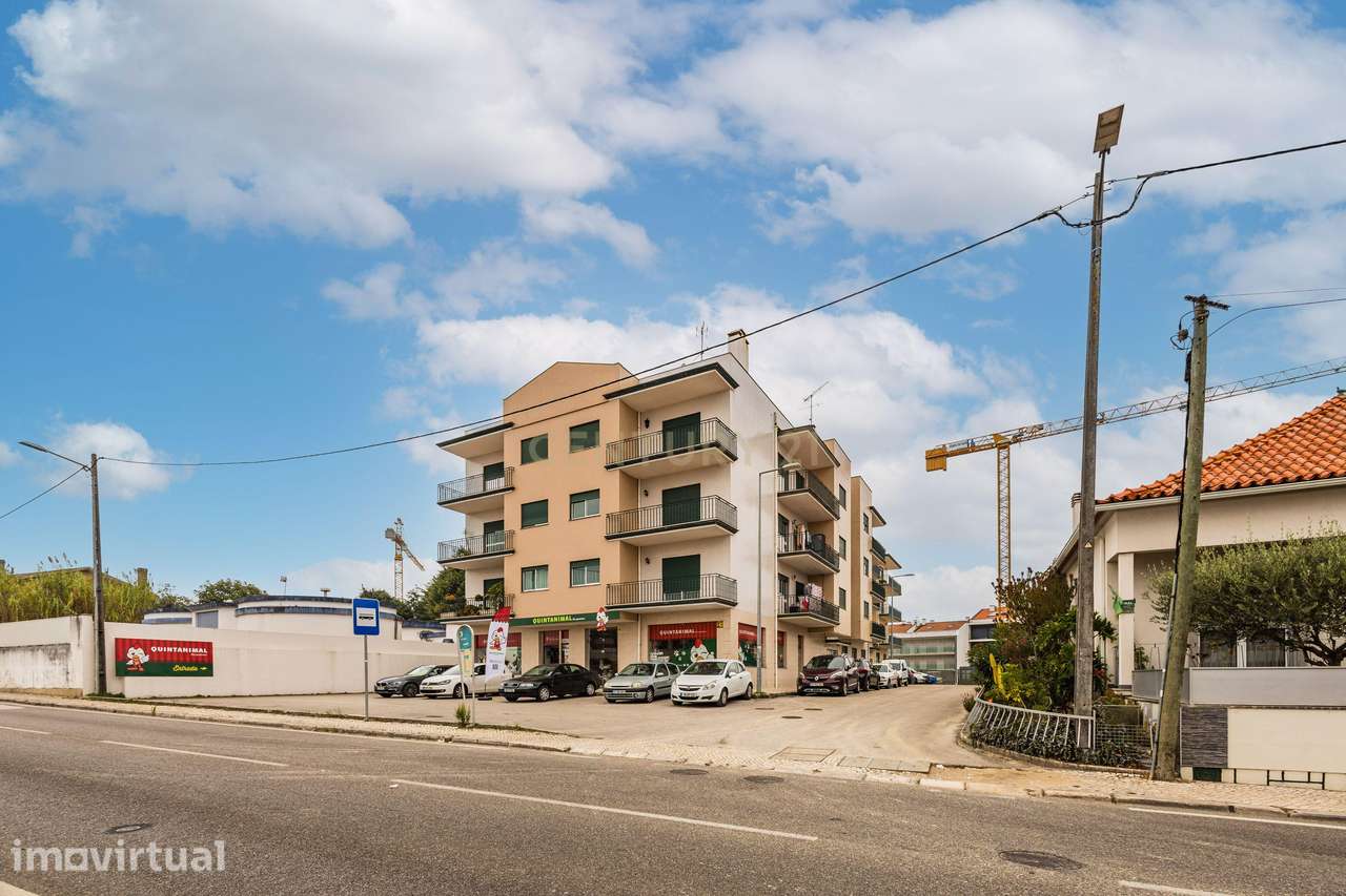 Apartamento T3 à venda em Cruz de Areia – Localização Privilegiada! - Grande imagem: 3/24