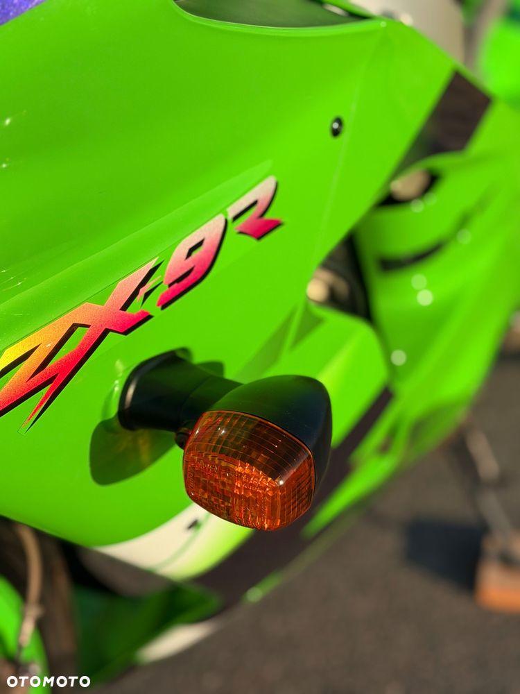 Kawasaki ZXR - 10
