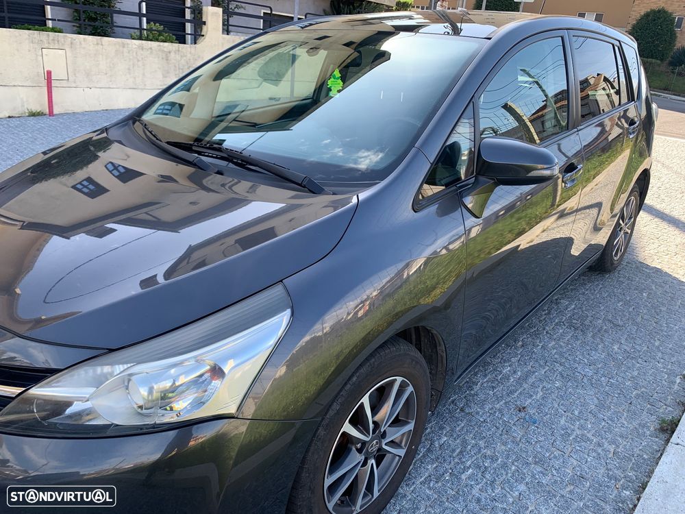 Toyota Verso 1.6 D-4D 5L S&S Comfort - 2