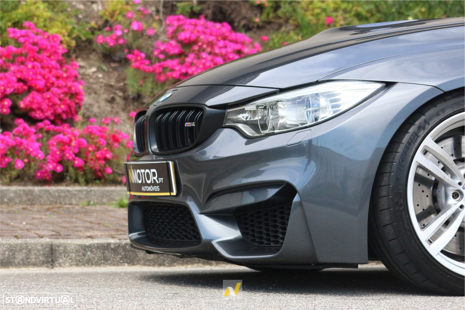 BMW M4 Auto - 4