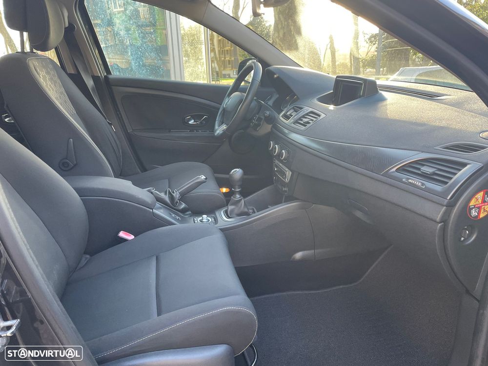 Renault Mégane 1.5 dCi Dynamique - 10