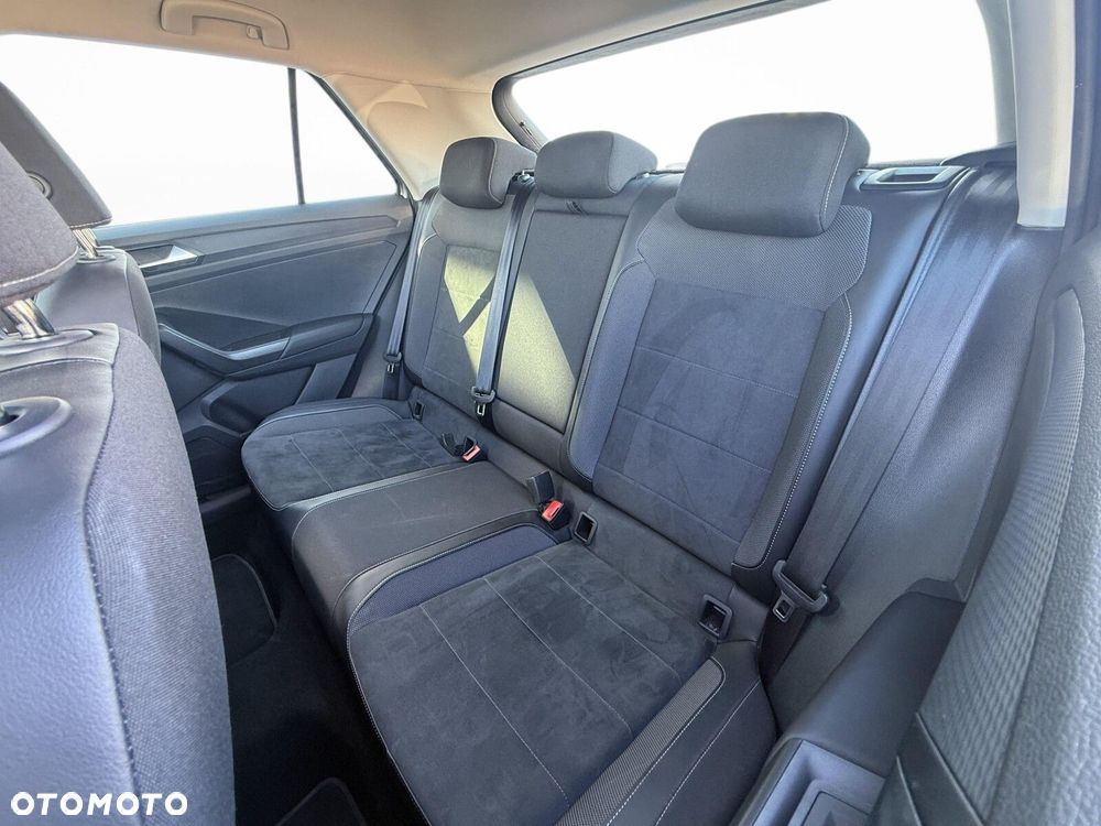 Volkswagen T-Roc 1.5 TSI Style DSG - 31