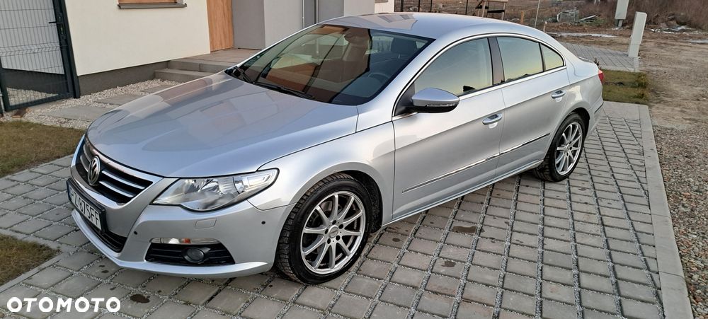 Volkswagen Passat CC - 2