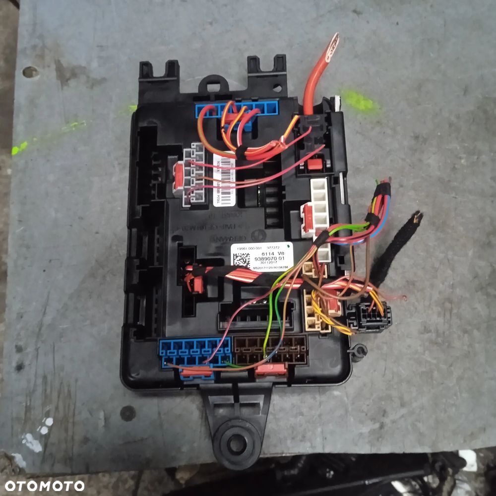 Skrzynka bezpieczników BMW 4 F36 9389070 - 1