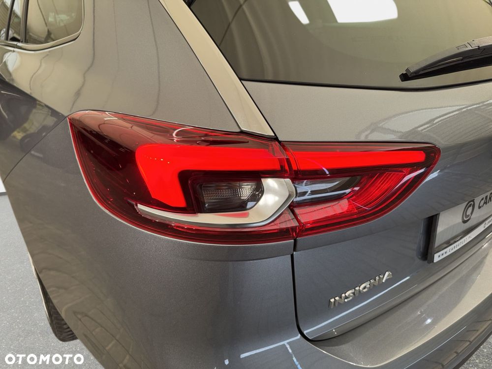 Opel Insignia - 12