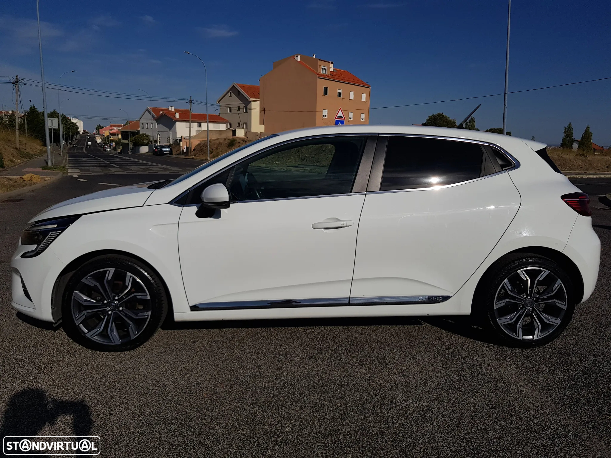 Renault Clio 1.5 Blue dCi Exclusive - 6