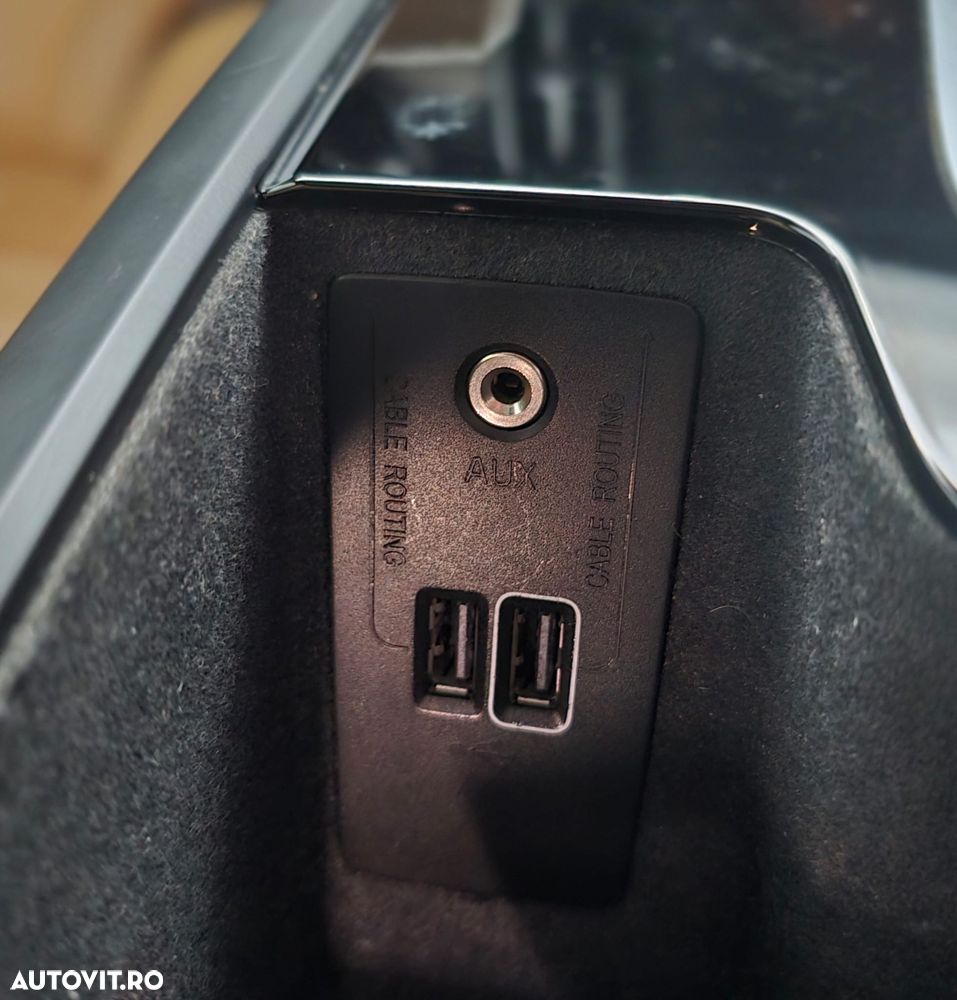 Volvo S90 D5 AWD Inscription - 28