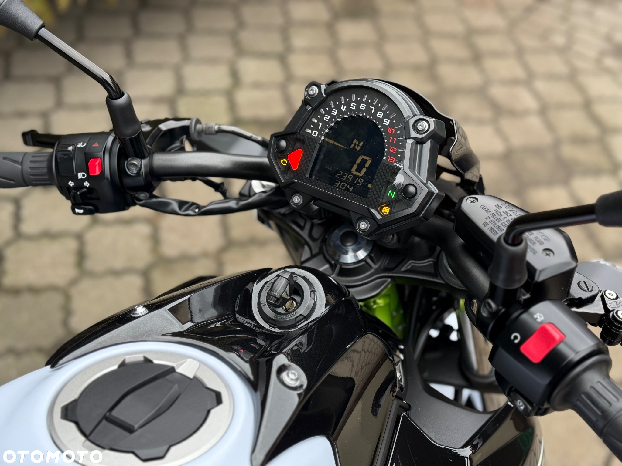 Kawasaki Z 650 - 22