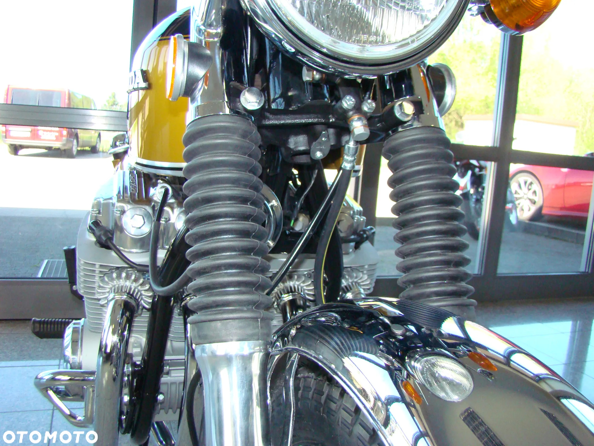 Honda CB - 28