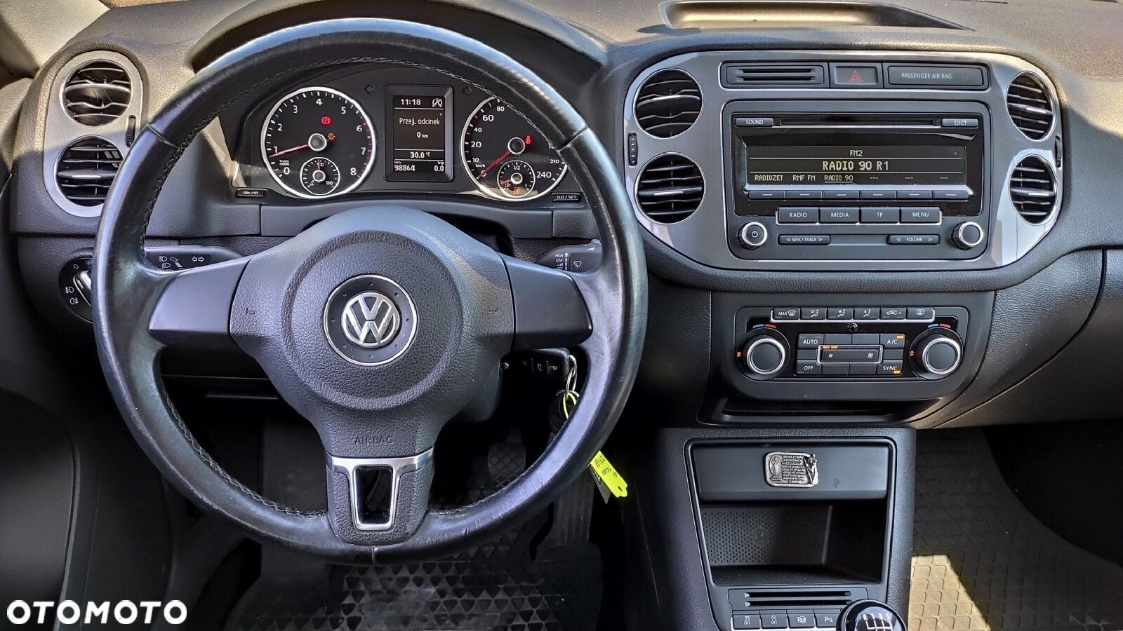 Volkswagen Tiguan - 9