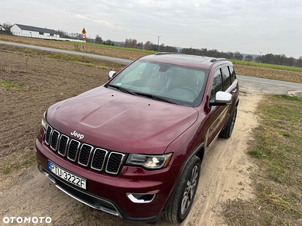 Jeep Grand Cherokee - 33