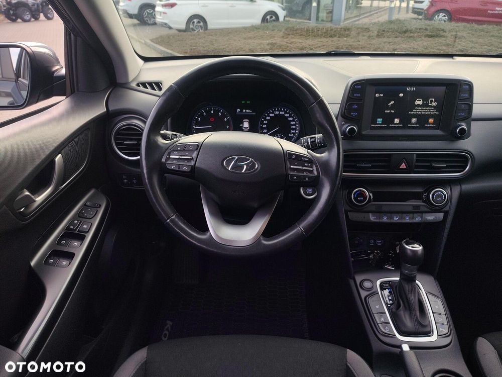 Hyundai Kona - 13