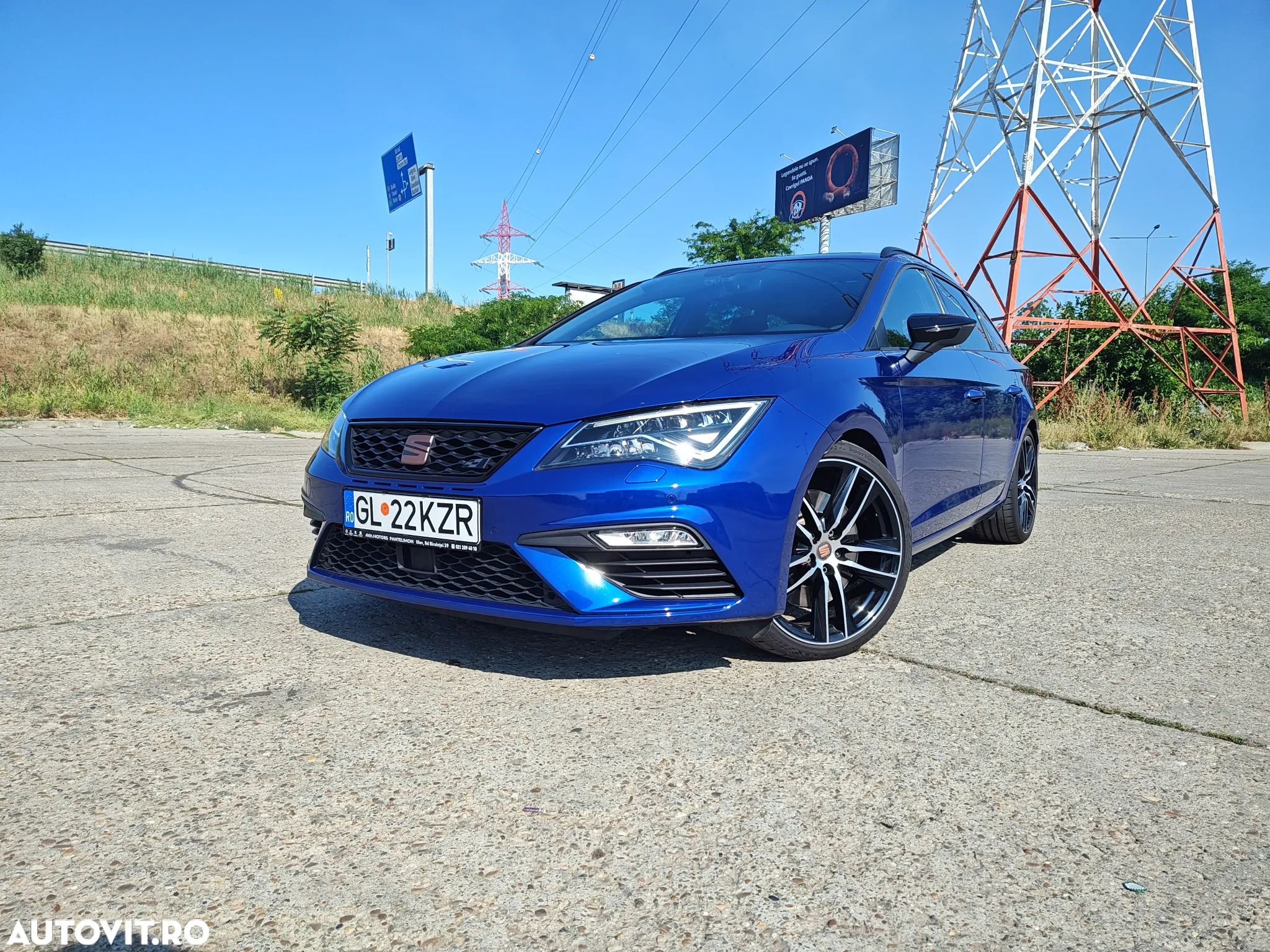 Seat Leon ST 2.0 TSI Start&Stop 4Drive DSG Cupra 300 - 1