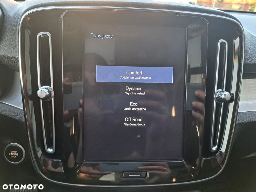 Volvo XC 40 T5 AWD Momentum - 20