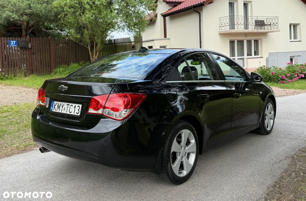 Chevrolet Cruze 2.0 VDCi LS+ - 8