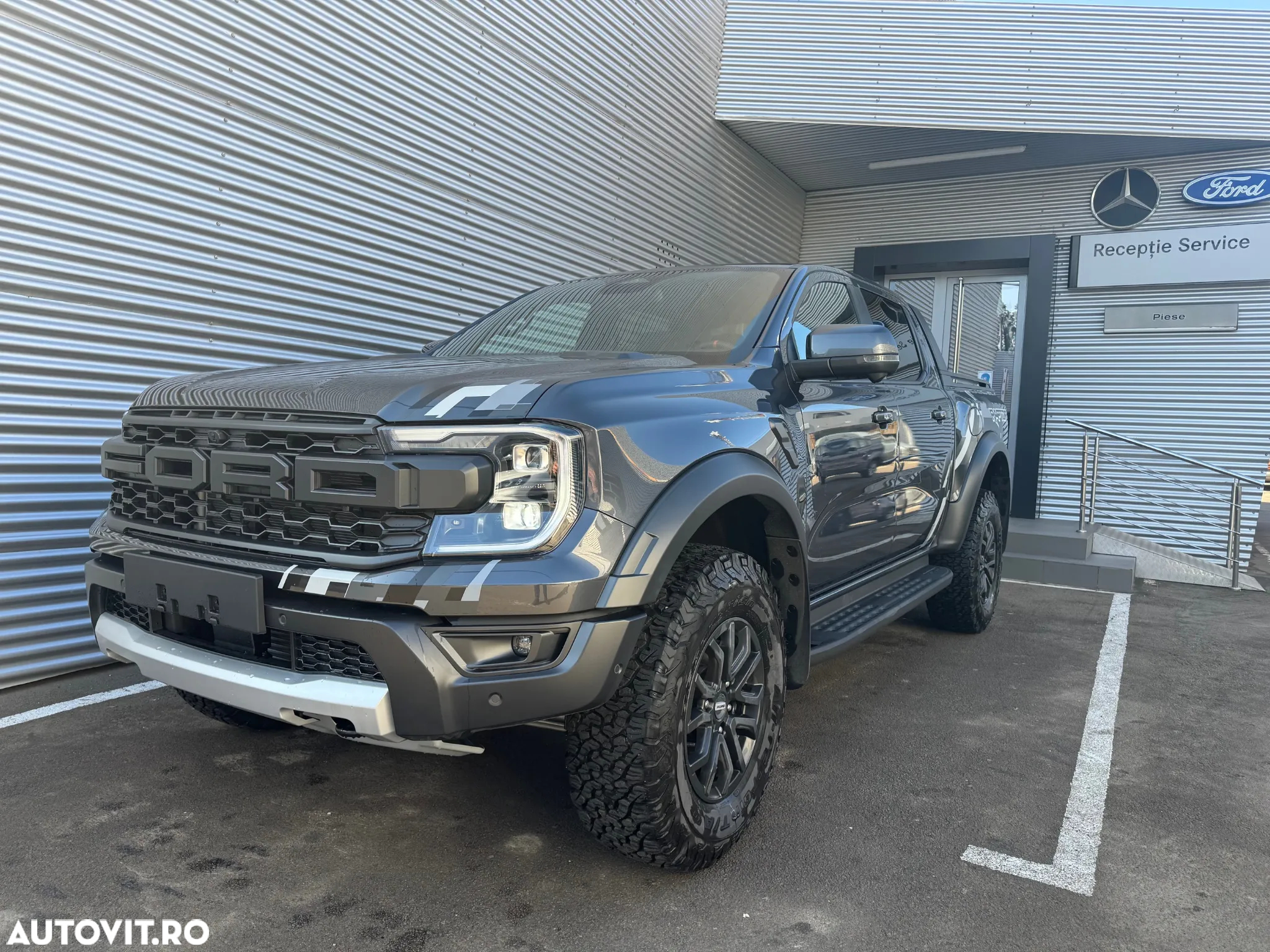 Ford Raptor - 3