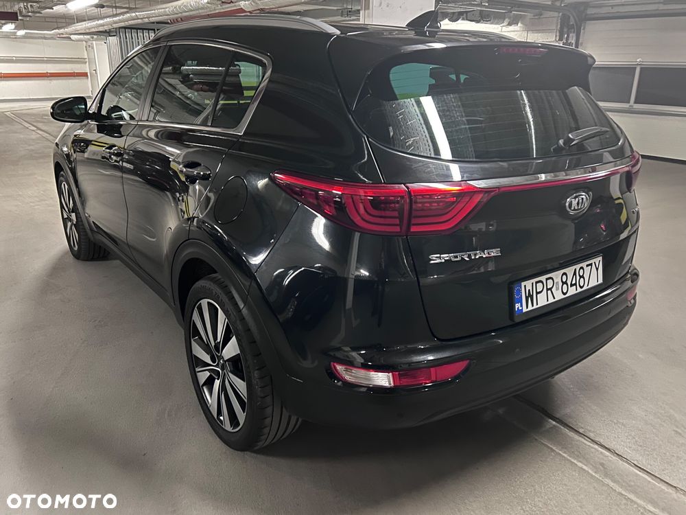 Kia Sportage 2,0 CRDI AWD Spirit - 8