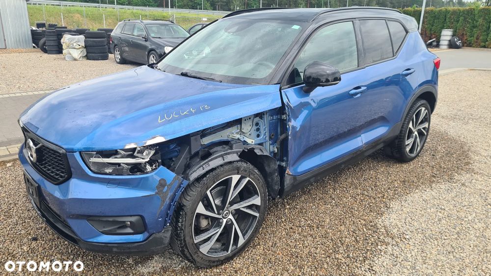 Volvo XC 40 B5 AWD Ultimate Dark - 31