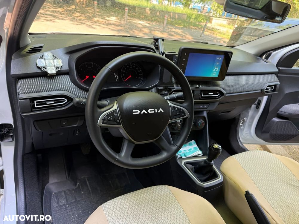 Dacia Logan TCe 90 MT5 Expression - 9