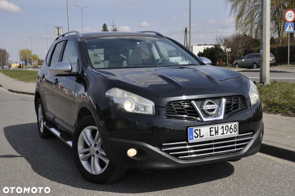 Nissan Qashqai+2 2.0 dCi DPF 4x4 tekna - 1