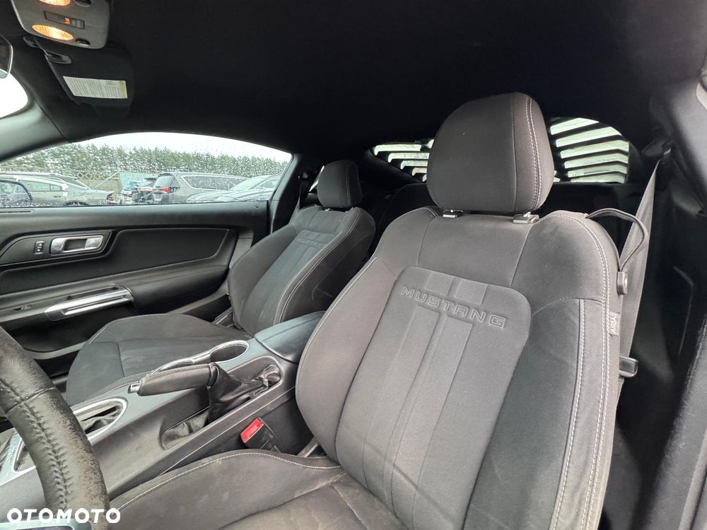 Ford Mustang 2.3 Eco Boost - 14