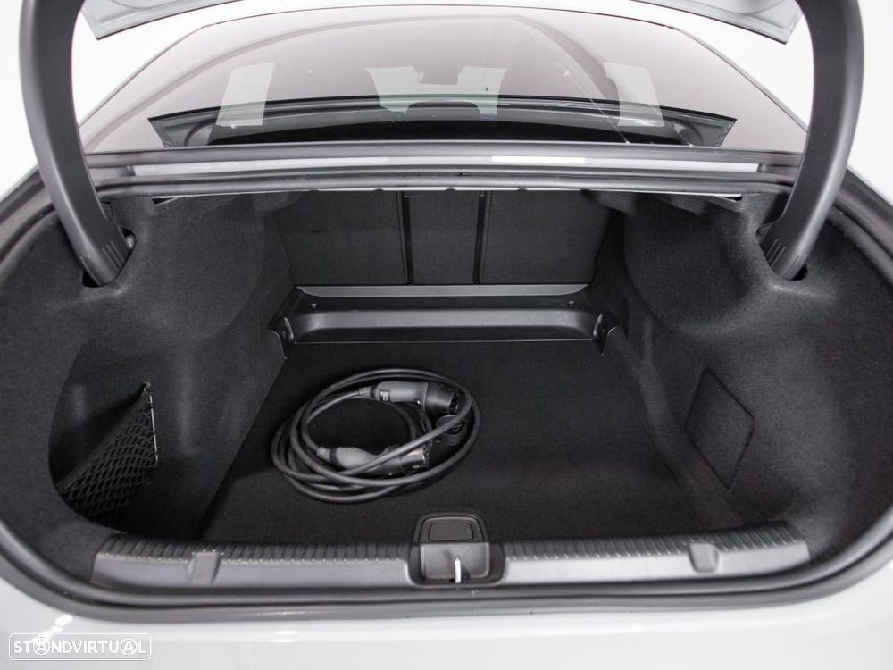 Mercedes-Benz EQE 500 4Matic - 17