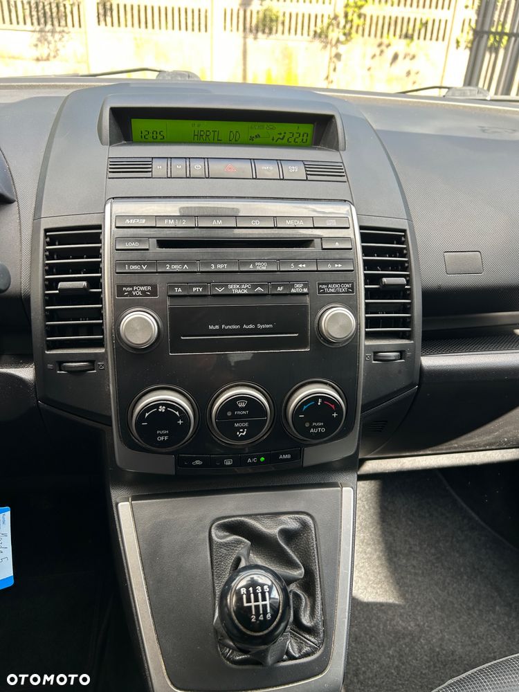 Mazda 5 2.0 Exclusive + - 13