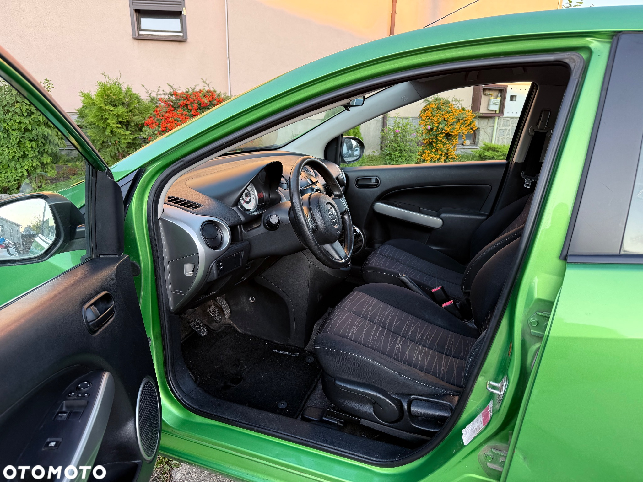 Mazda 2 1.3 Exclusive - 31