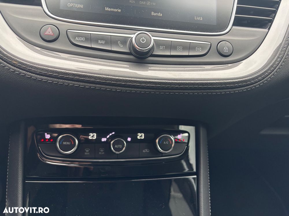 Opel Grandland X 1.2 Turbo START/STOP Business Edition - 12