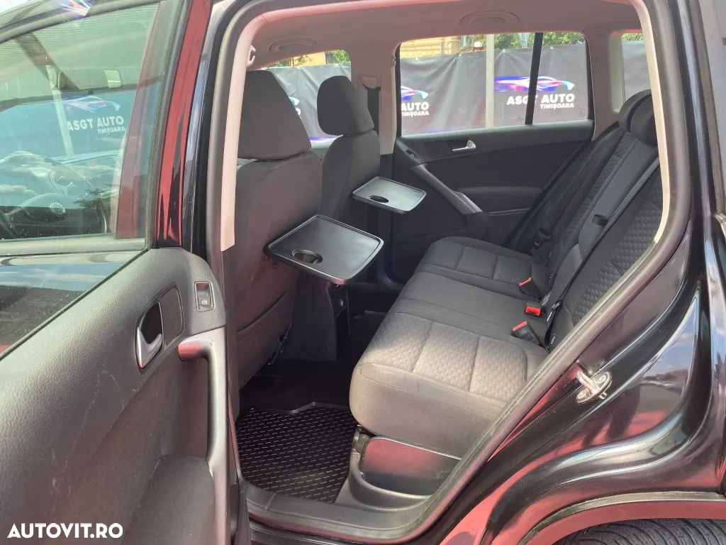 Volkswagen Tiguan - 13