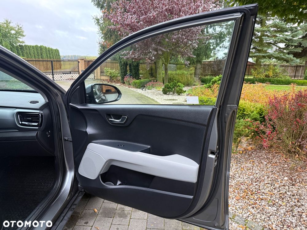Kia Stonic 1.2 L - 32