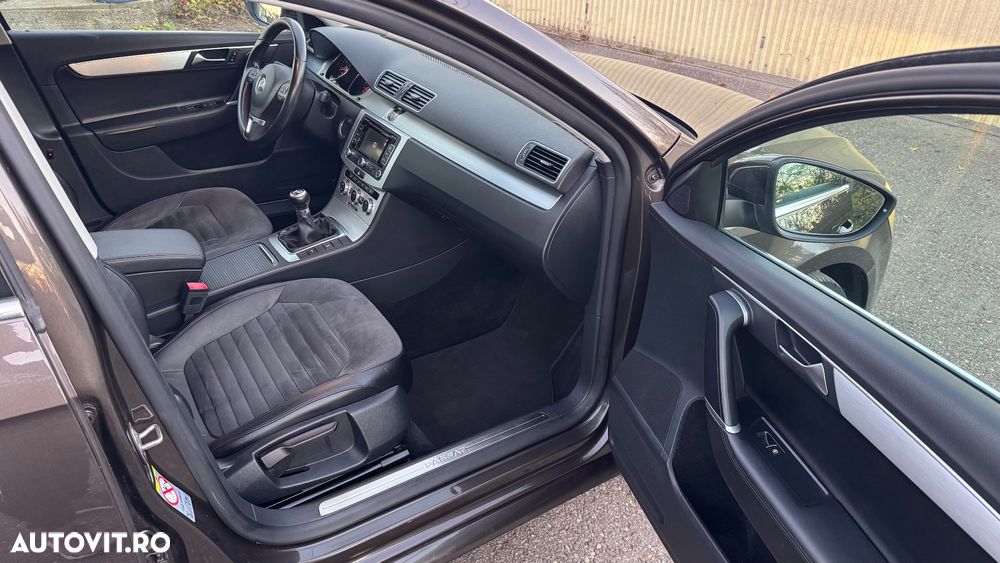 Volkswagen Passat 1.4 TSI BlueMotion Technology Highline - 11